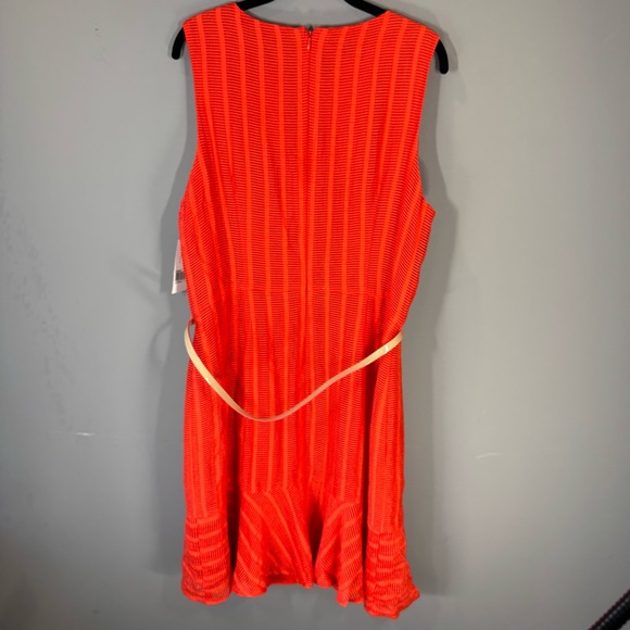 Donna Morgan “Hot Pepper” Textured Fit & Flare Dress Belted Size 16 NWT - Picture 3 of 13